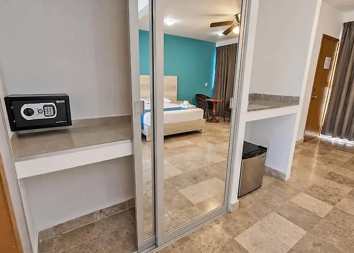 Hotel Punta Esmeralda Boutique 3*